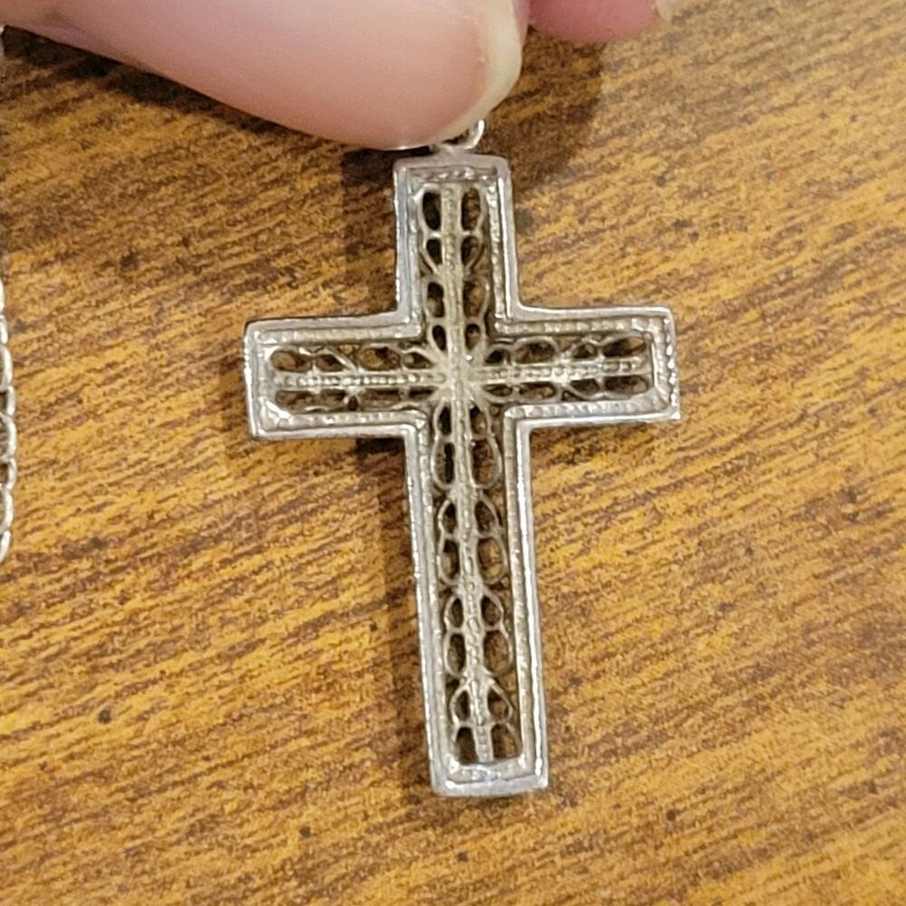 SU Thai 926 Sterling Silver Religious Cross‎ Pendant Necklace, 20" - Picture 4 of 8